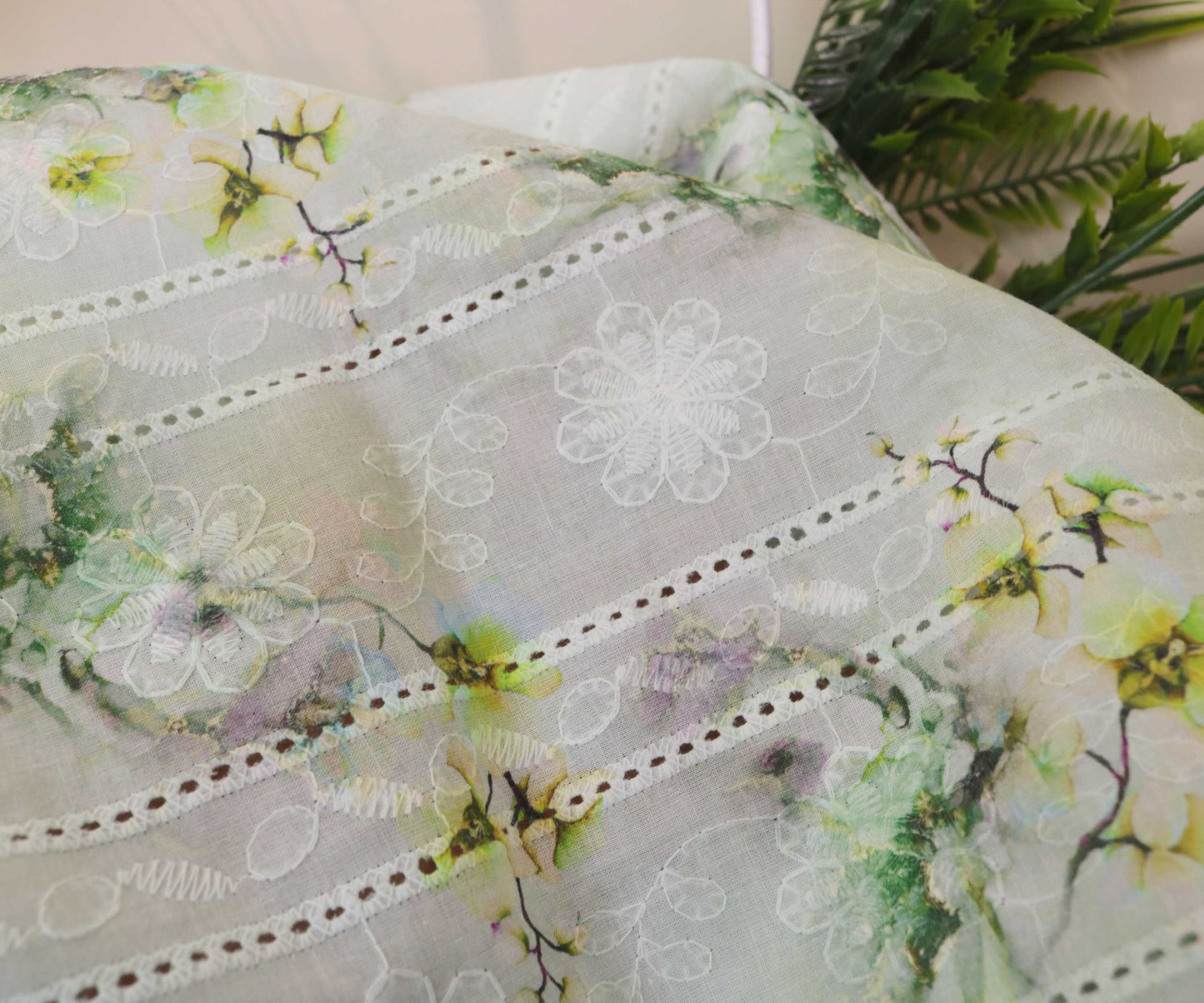 Printed Embroidered Lawn H25LPB23