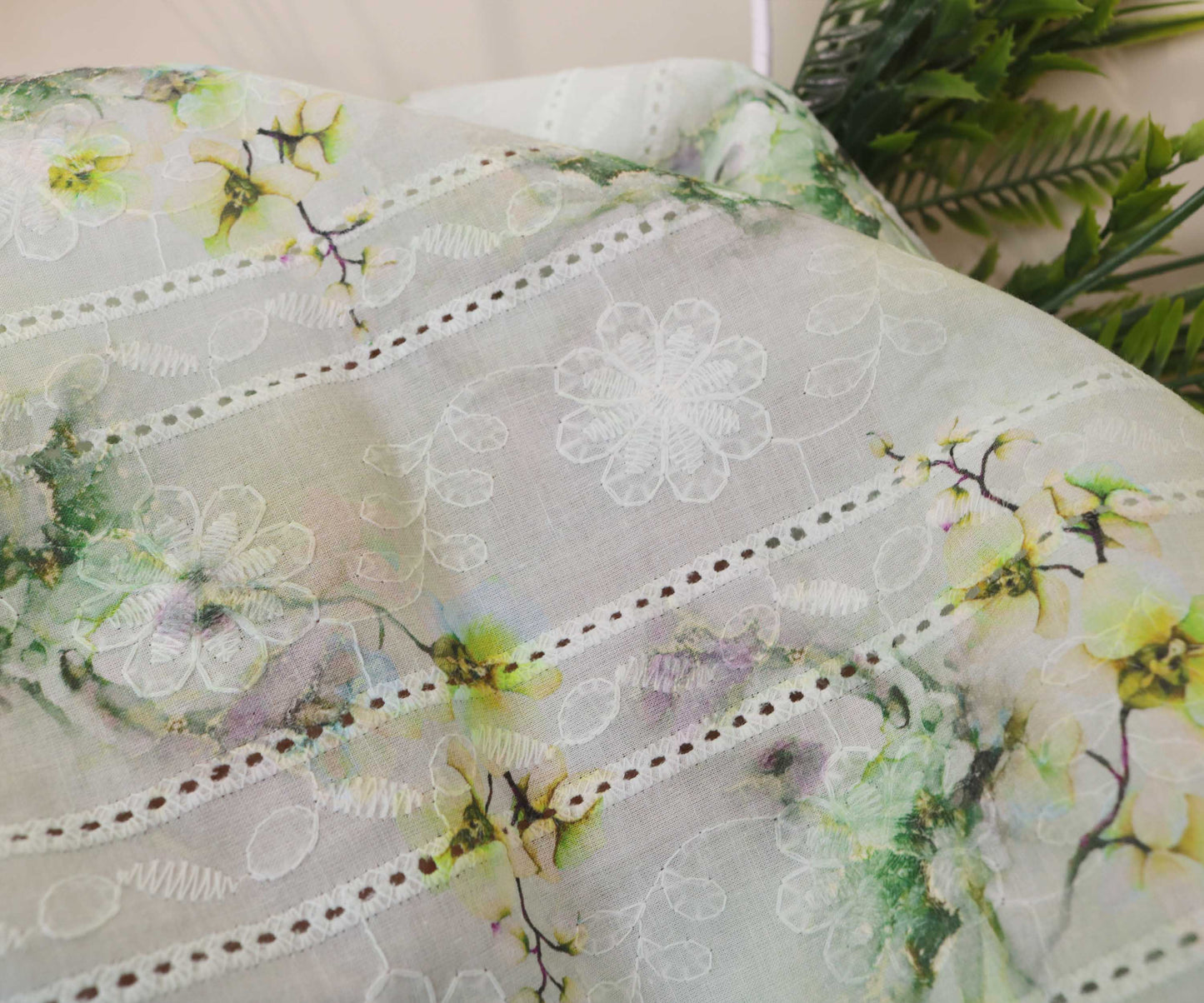 Printed Embroidered Lawn H25LPB23
