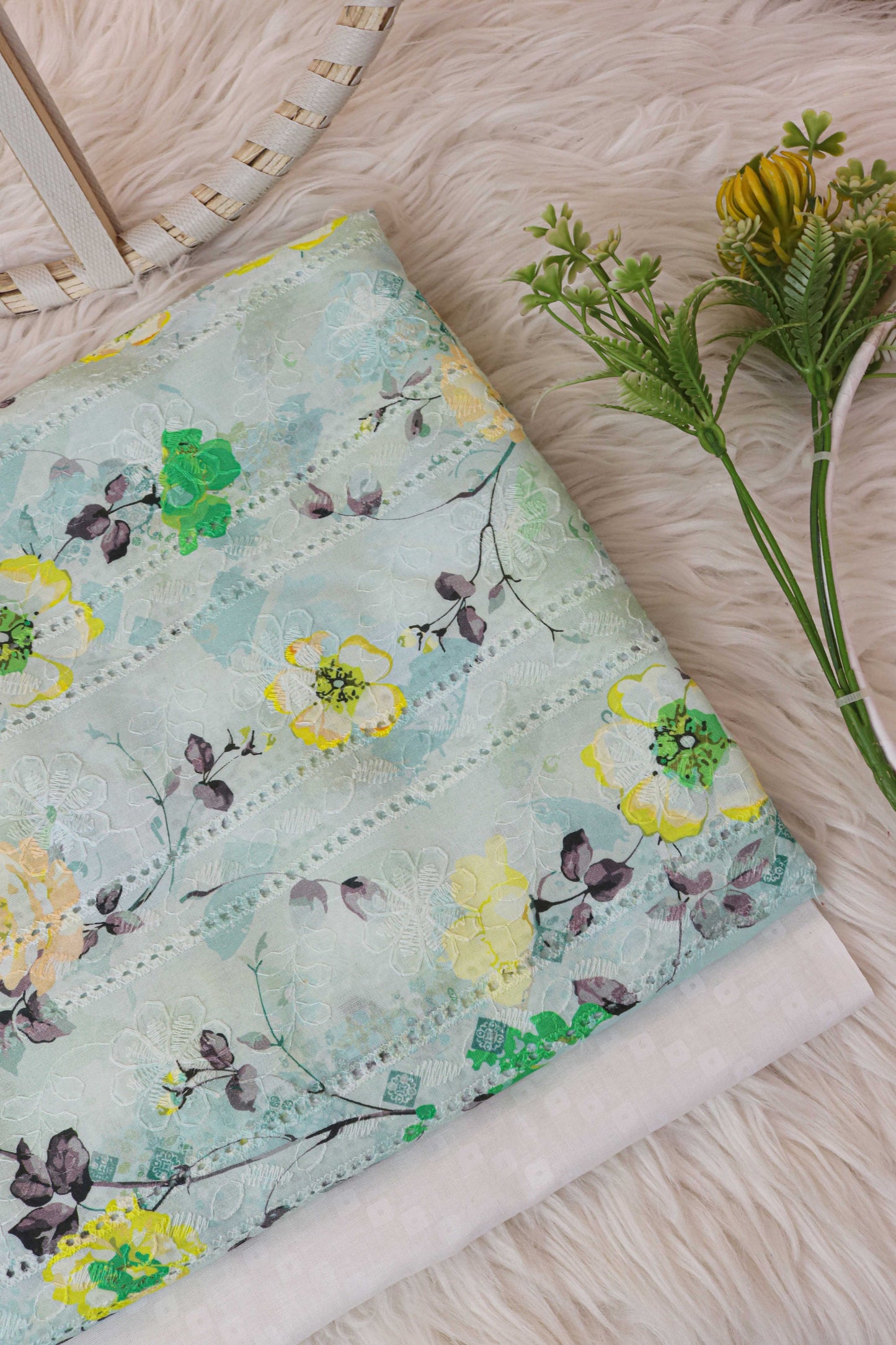 Printed Embroidered Lawn H25LPB25