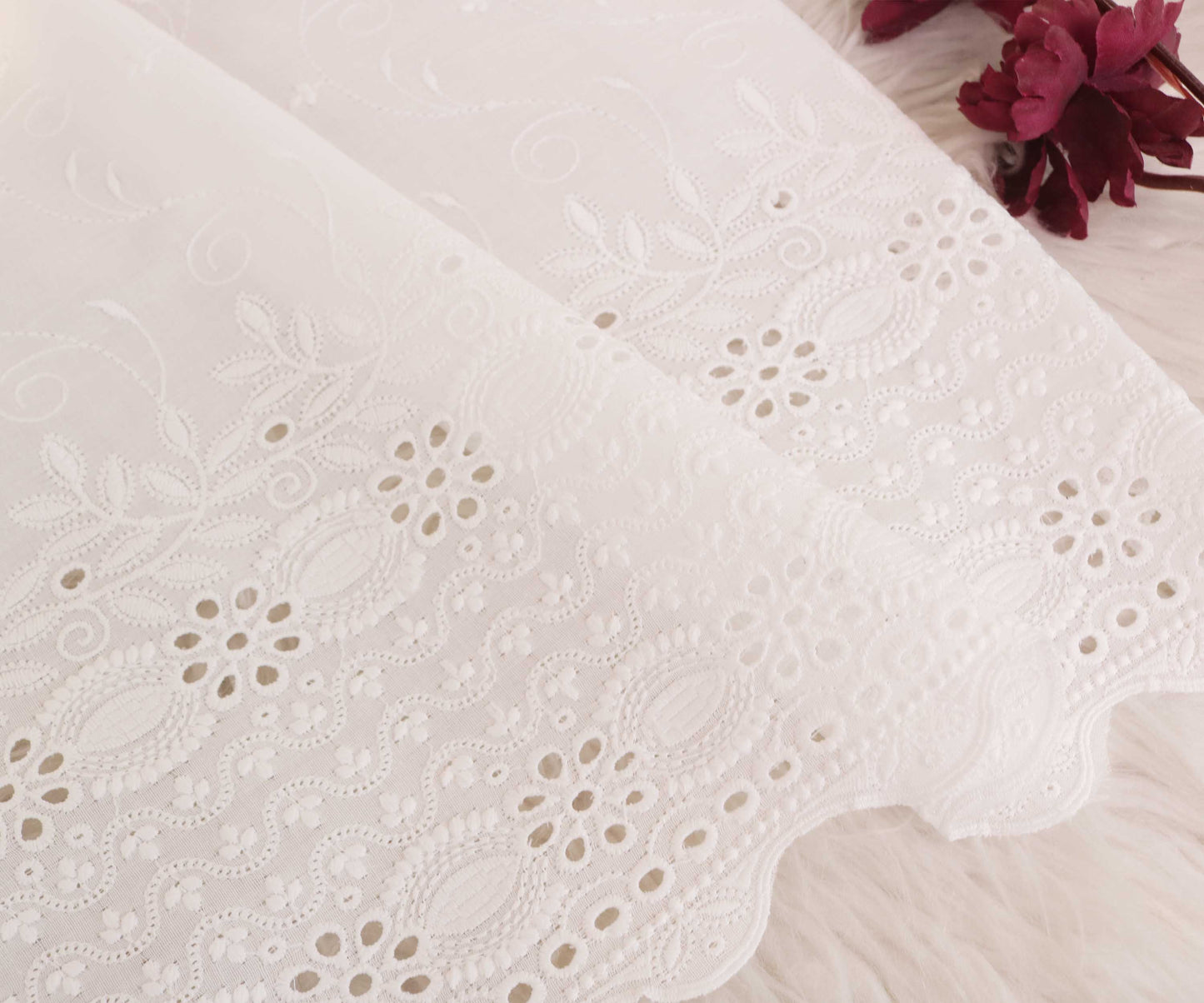 Trouser - Embroidered Chicken Kari H25T01