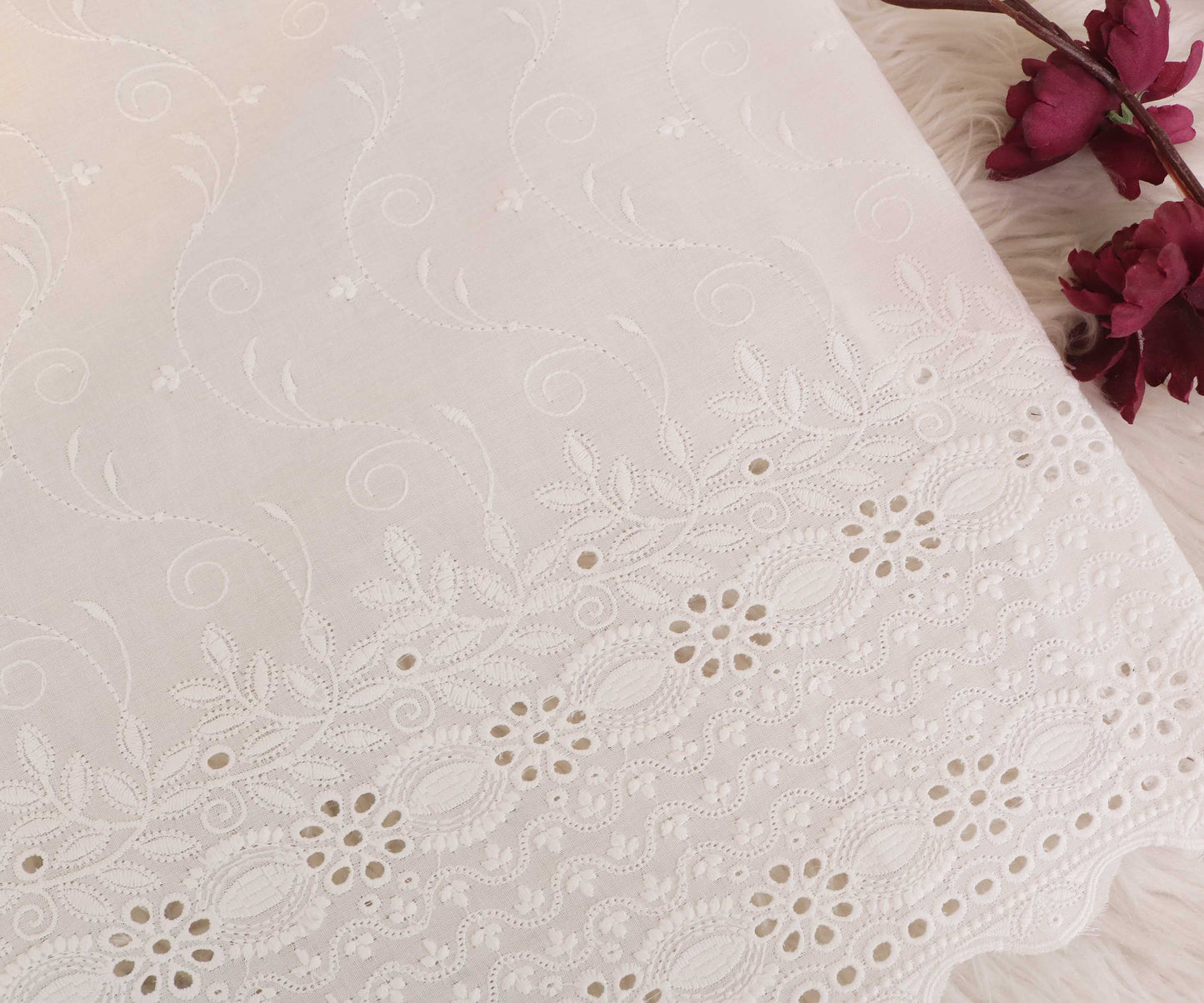 Trouser - Embroidered Chicken Kari H25T01