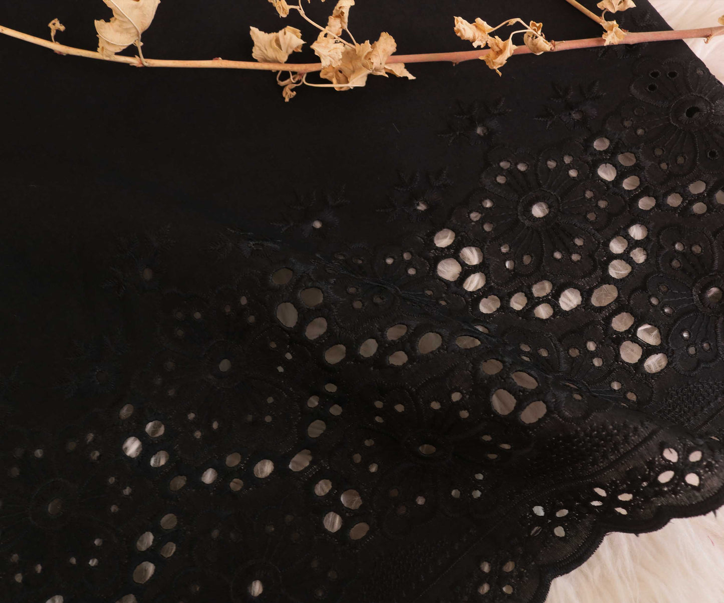 Trouser - Embroidered Chicken Kari 3432A