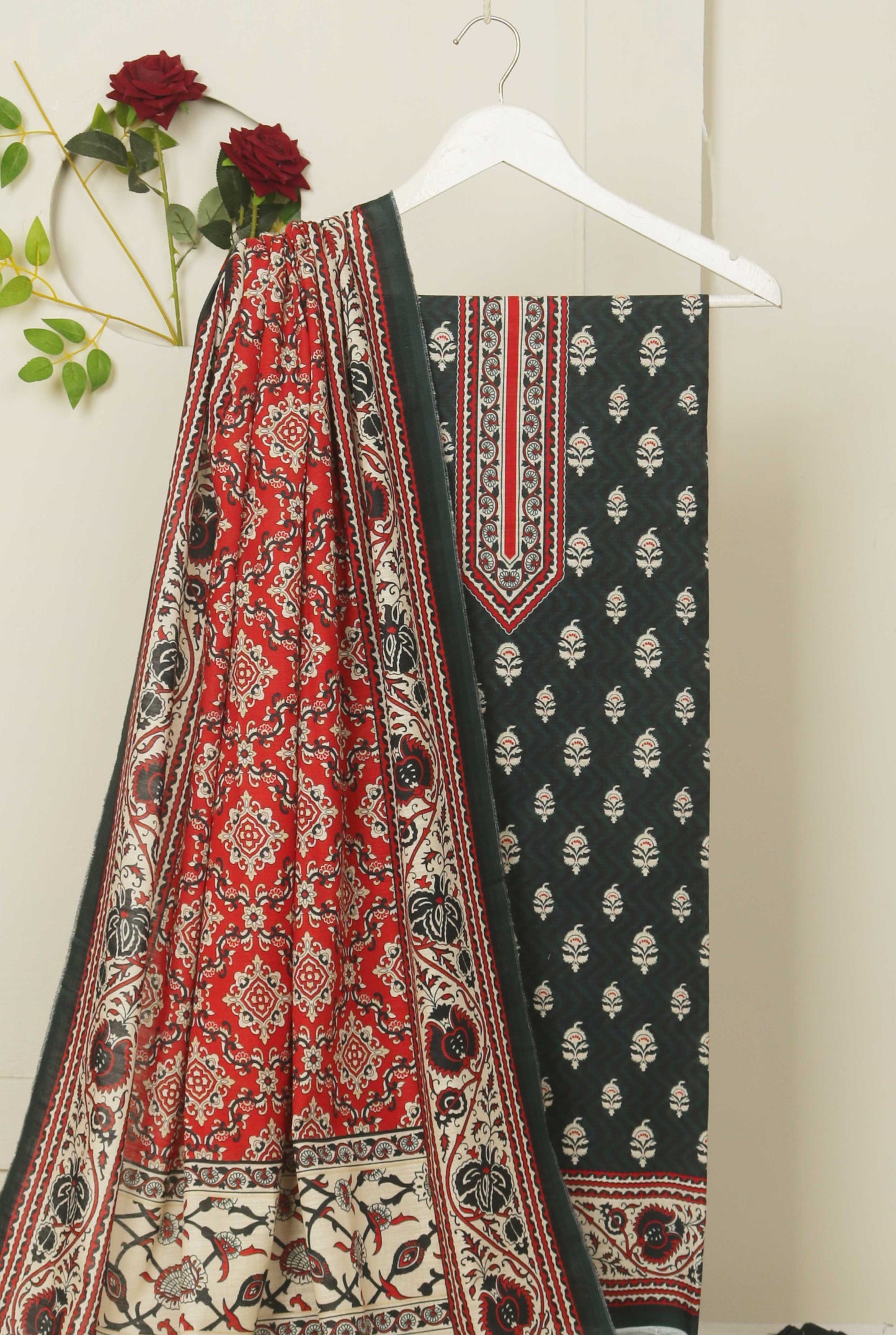 3Piece – Superior Printed Khaddar Suit  BSK2402