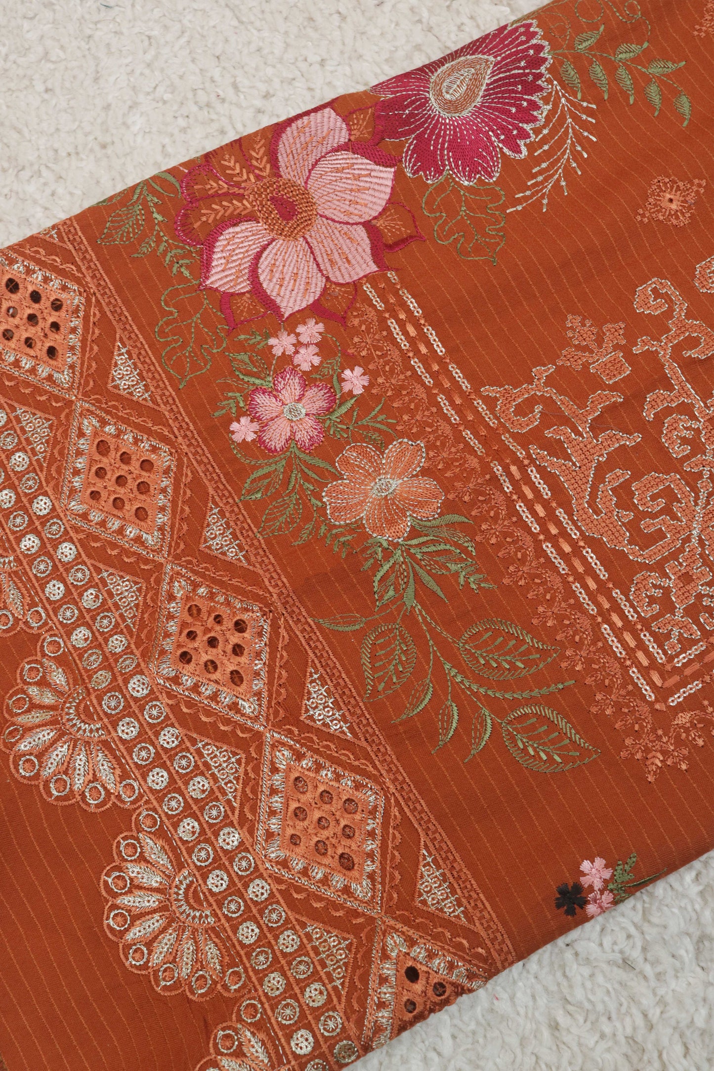 3Piece -Dhanak Embroidery Suit W3pe01