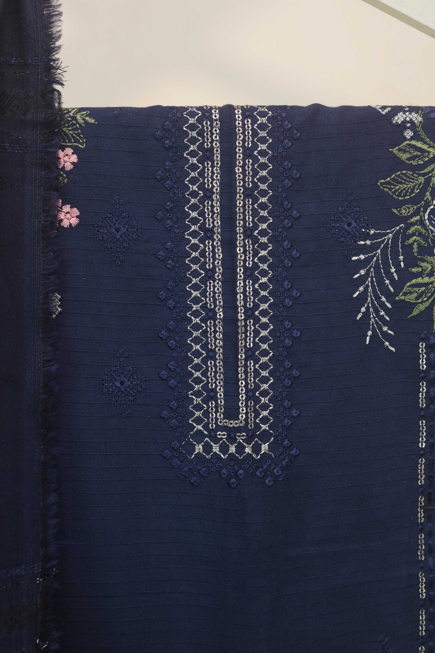 3Piece -Dhanak Embroidery Suit W3pe03