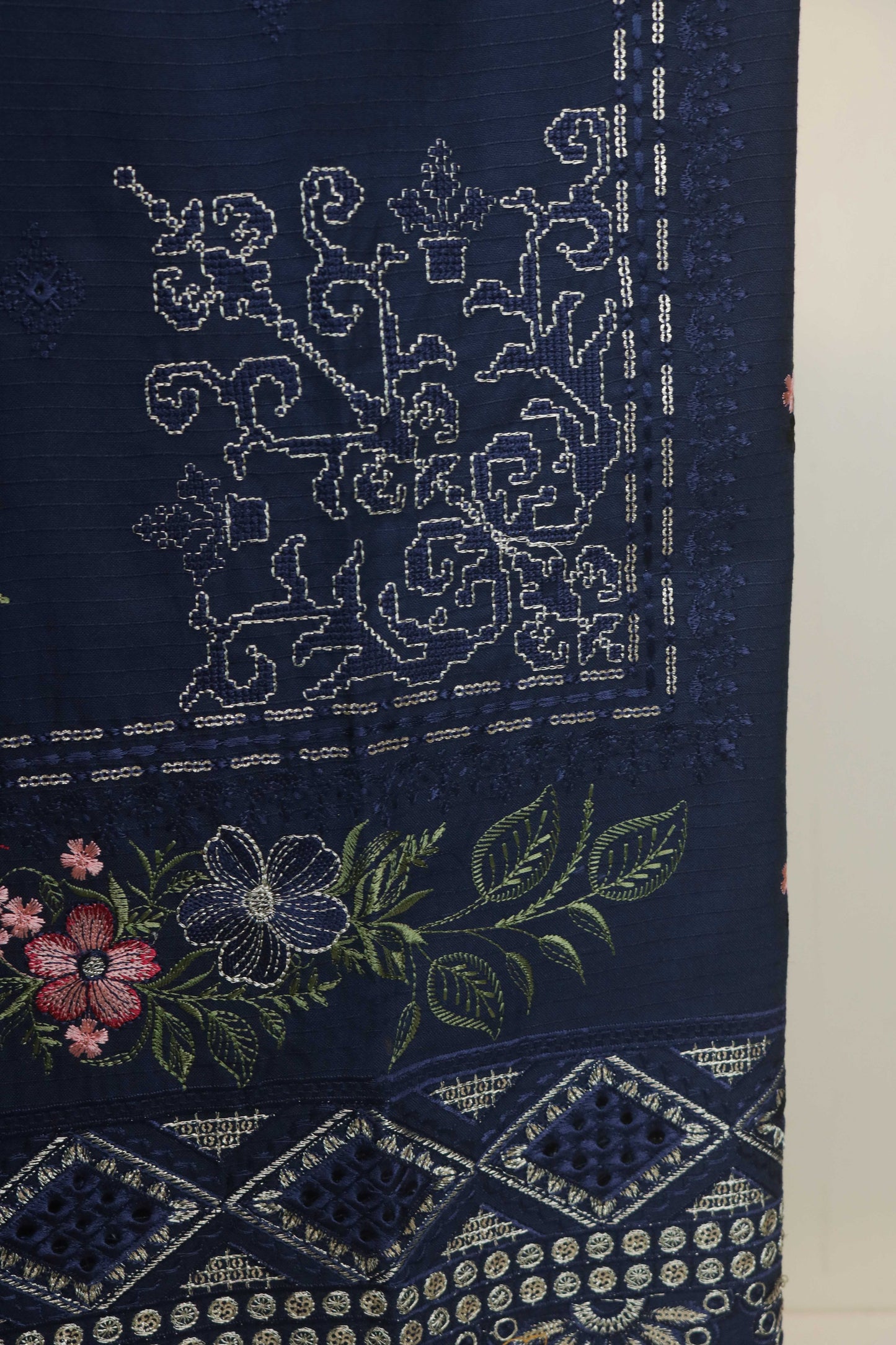 3Piece -Dhanak Embroidery Suit W3pe03