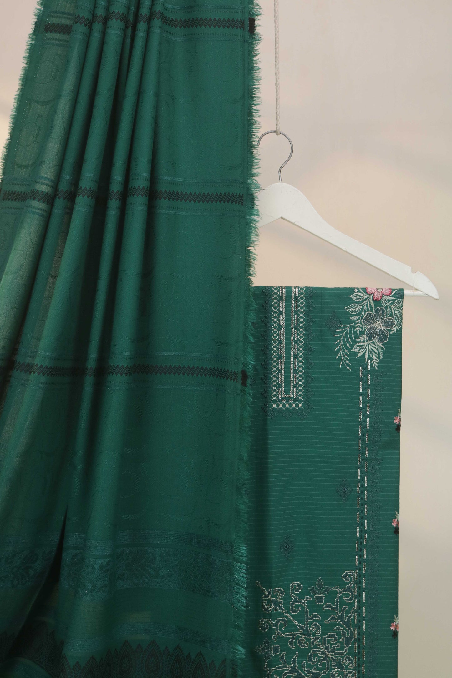 3Piece -Dhanak Embroidery Suit W3pe06