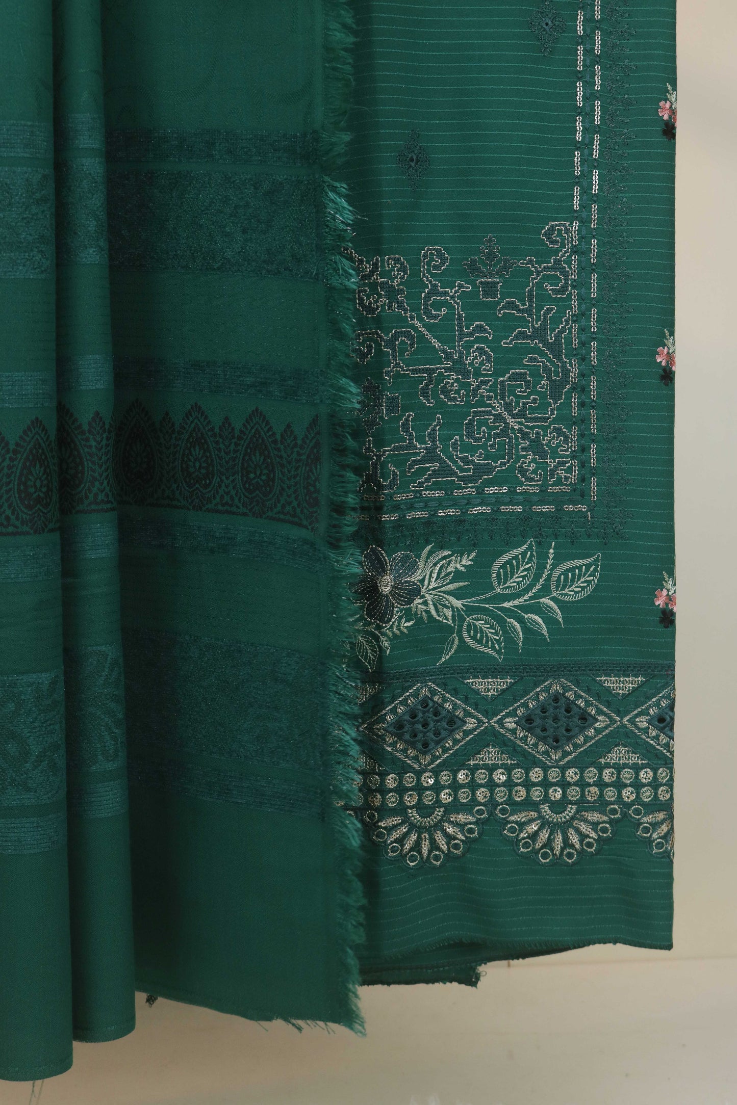 3Piece -Dhanak Embroidery Suit W3pe06