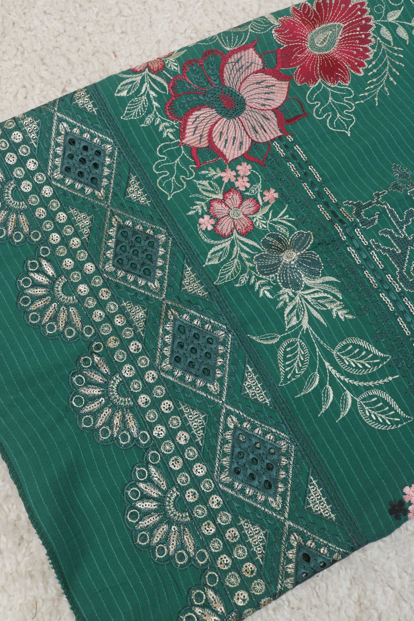 3Piece -Dhanak Embroidery Suit W3pe06
