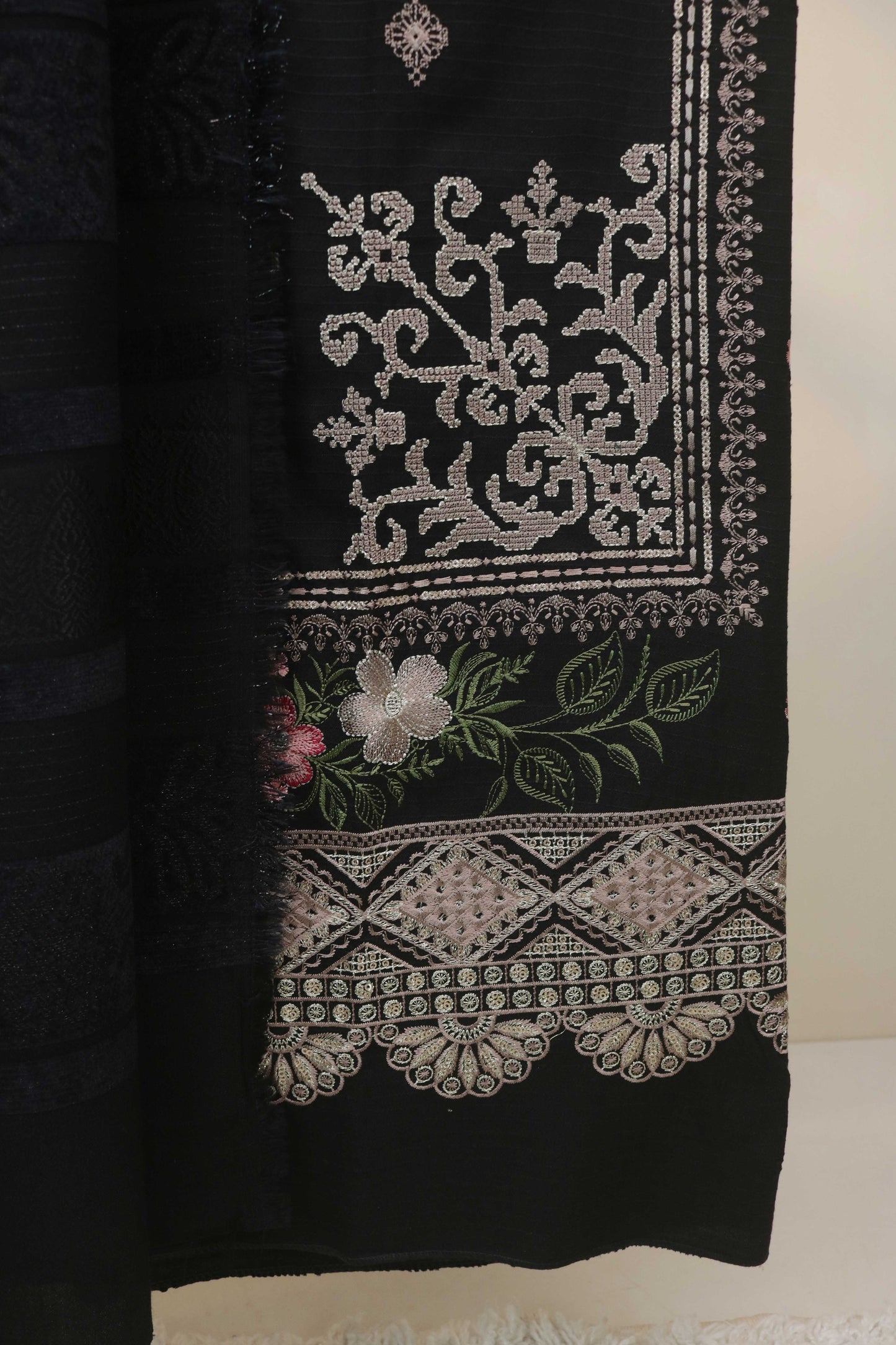 3Piece -Dhanak Embroidery Suit W3pe07