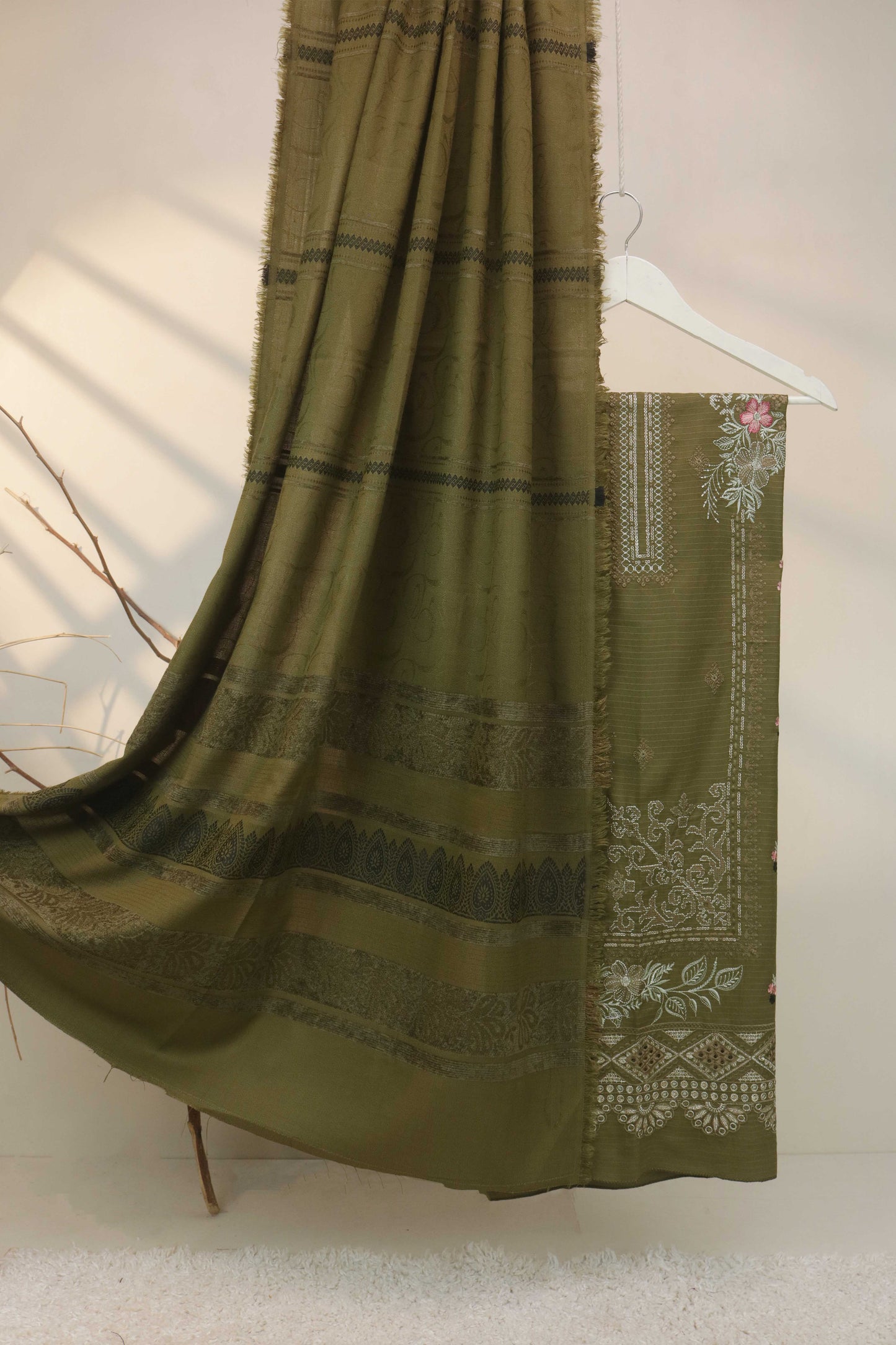 3Piece -Dhanak Embroidery Suit W3pe05